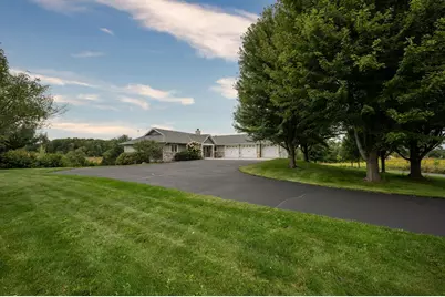 2131 21st Avenue, Baldwin, WI 54002 - Photo 2