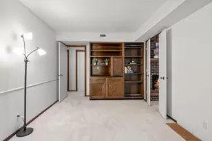 8549 Irwin Rd, Bloomington, MN 55437 - Photo 20