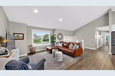 2431 Phoenix Road SW, Rochester, MN 55902 - Photo 6