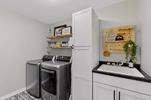 2431 Phoenix Rd SW, Rochester, MN 55902 - Photo 30