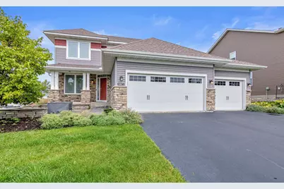 18072 Hyde Park Avenue, Lakeville, MN 55044 - Photo 1