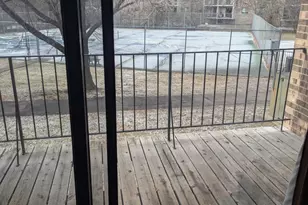 10451 Greenbrier Rd, Minnetonka, MN 55305 - Photo 10