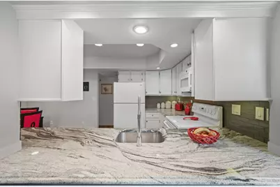 6075 Lincoln Drive #305, Edina, MN 55436 - Photo 10