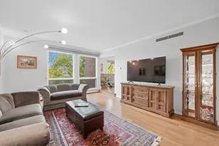 6075 Lincoln Dr, Edina, MN 55436 - Photo 6