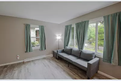 525 4th Avenue NE, Saint Cloud, MN 56304 - Photo 10