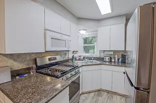 525 4th Ave NE, Saint Cloud, MN 56304 - Photo 6