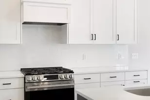 11542 202nd St W, Lakeville, MN 55044 - Photo 34