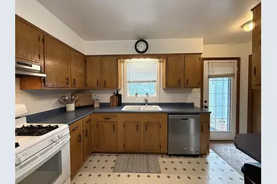 421 9th Avenue, Madison, MN 56256 - Photo 18