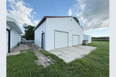 421 9th Avenue, Madison, MN 56256 - Photo 54