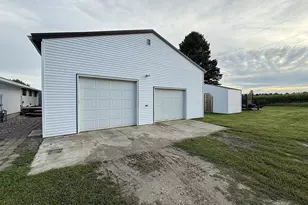 421 9th Ave, Madison, MN 56256 - Photo 8
