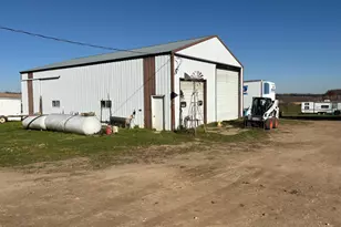 41 County Line Ave, Clear Lake Twp, WI 54005 - Photo 16