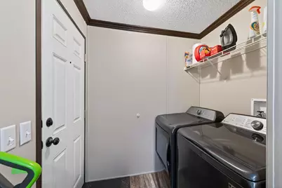 226 Mayfair Road, Vadnais Heights, MN 55127 - Photo 24