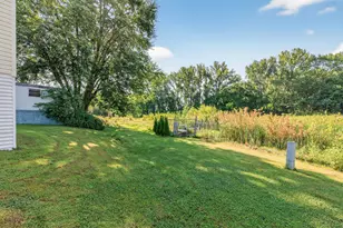 226 Mayfair Rd, Vadnais Heights, MN 55127 - Photo 28