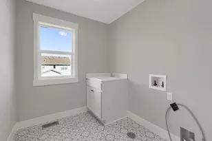 635 Parkside Ct, Eagan, MN 55123 - Photo 26