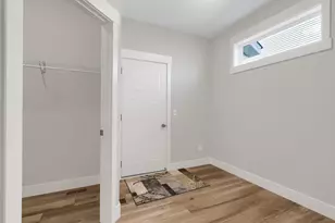 635 Parkside Ct, Eagan, MN 55123 - Photo 20