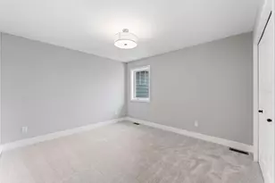 635 Parkside Ct, Eagan, MN 55123 - Photo 26