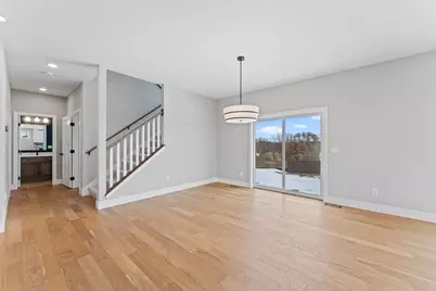 635 Parkside Court, Eagan, MN 55123 - Photo 12