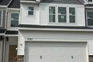 1727 Hauer Trail, Shakopee, MN 55379 - Photo 1