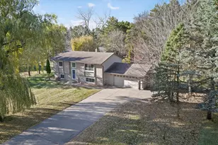 2835 Laurel St S, Cambridge, MN 55008 - Photo 26