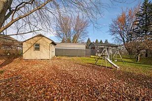 2835 Laurel St S, Cambridge, MN 55008 - Photo 34