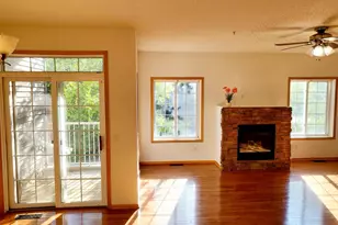 4980 Garland Ct N, Plymouth, MN 55446 - Photo 2