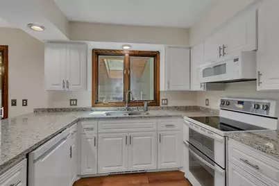 12175 42nd Street SE, Clear Lake, MN 55319 - Photo 4