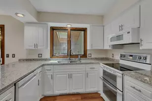 12175 42nd St SE, Clear Lake, MN 55319 - Photo 4