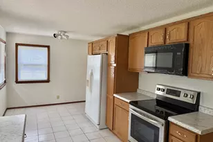 9600 Clinton Ave S, Bloomington, MN 55420 - Photo 4