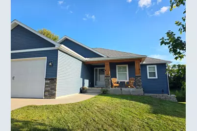 988 Vine Street, Jordan, MN 55352 - Photo 1