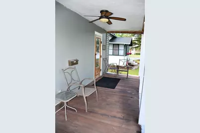 719 Horace Avenue N, Thief River Falls, MN 56701 - Photo 6
