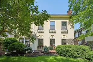 1770 James Ave S, Minneapolis, MN 55403 - Photo 1