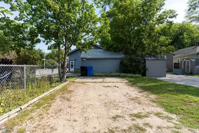 1301 10th Street S, Fargo,  58103 - Photo 8