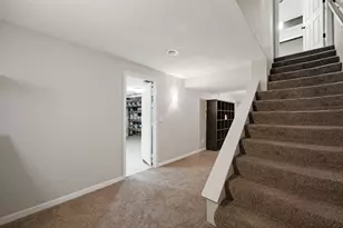 2107 Kings Rd, Eagan, MN 55122 - Photo 30