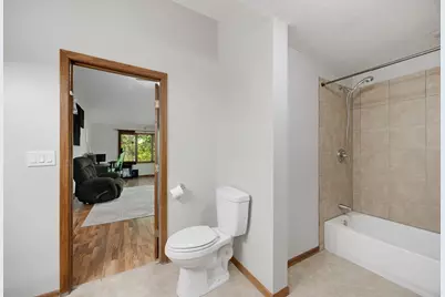 2107 Kings Road, Eagan, MN 55122 - Photo 20