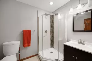 2107 Kings Rd, Eagan, MN 55122 - Photo 24