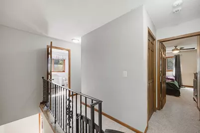 2107 Kings Road, Eagan, MN 55122 - Photo 22