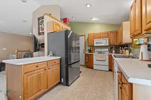 1575 60th Ave, Garfield Twp, WI 54001 - Photo 10