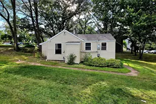 609 14th St S, Saint Cloud, MN 56301 - Photo 1