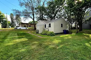 609 14th St S, Saint Cloud, MN 56301 - Photo 2