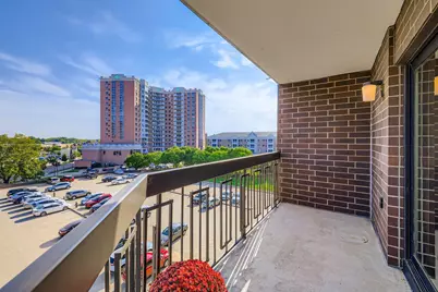 6615 Lake Shore Drive S #604, Richfield, MN 55423 - Photo 6