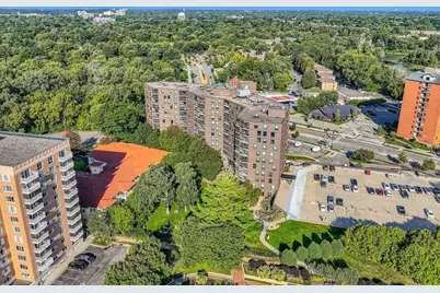 6615 Lake Shore Drive S #604, Richfield, MN 55423 - Photo 12