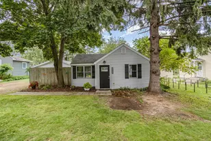 2092 Shryer Ave E, North Saint Paul, MN 55109 - Photo 1