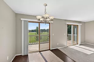 10281 Arrowwood Dr, Eden Prairie, MN 55347 - Photo 6