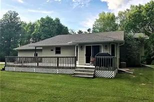 39947 River Oaks Dr, Roseau, MN 56751 - Photo 4