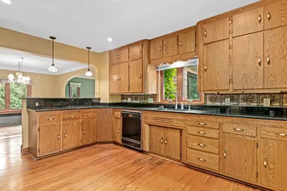 1251 Macarthur Avenue, West Saint Paul, MN 55118 - Photo 4