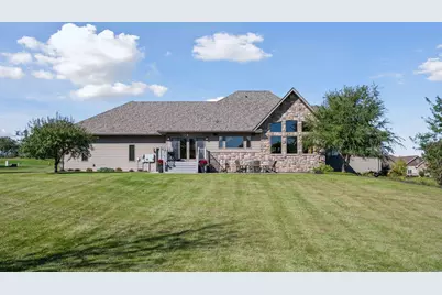 1012 Adam Avenue, Montevideo, MN 56265 - Photo 72