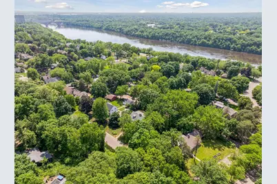 313 Stonebridge Boulevard, Saint Paul, MN 55105 - Photo 6