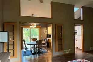 1433 Glenridge Dr, Prescott, WI 54021 - Photo 10