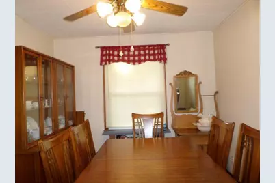 414 Hamilton Avenue NE, Red Lake Falls, MN 56750 - Photo 8