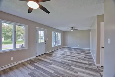 222 Arlington Road, Hoyt Lakes, MN 55750 - Photo 4